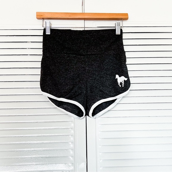 SHEIN | Deftones Screen Print Pony Scrunch Butt Shorts - Picture 1 of 8